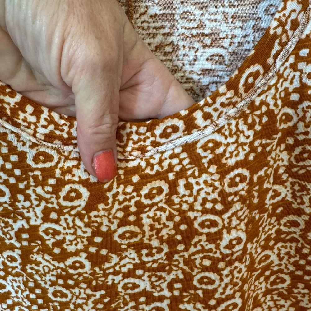 NWT  WONDERLY  SLEEVELESS SUMMER TOP   2X PLUS   #CL-13 - Picture 9 of 11